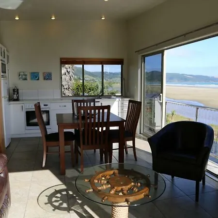 Gems Seaside Lodge Ahipara Exterior foto
