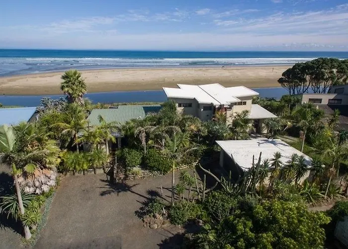 Gems Seaside Lodge